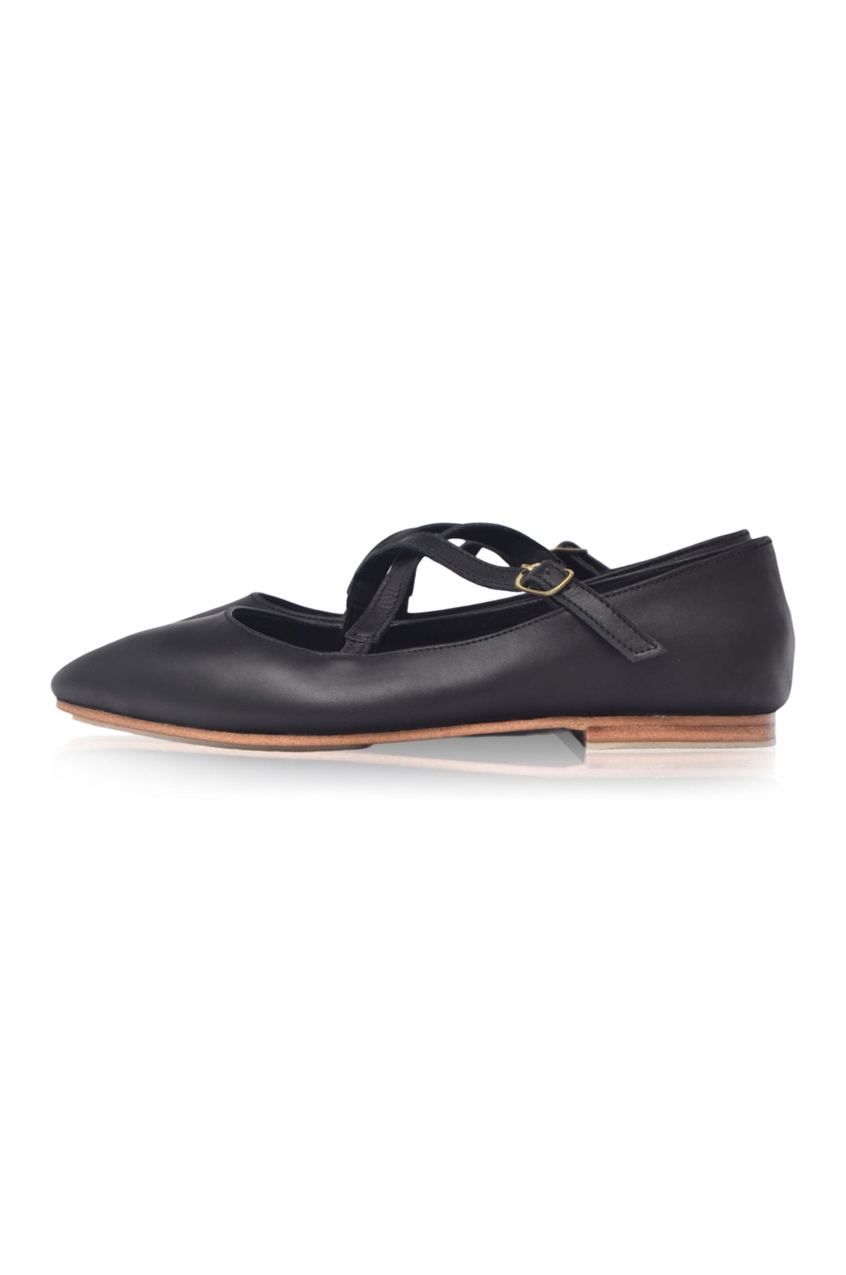 Bella Vita Criss-Cross Pointed Flats